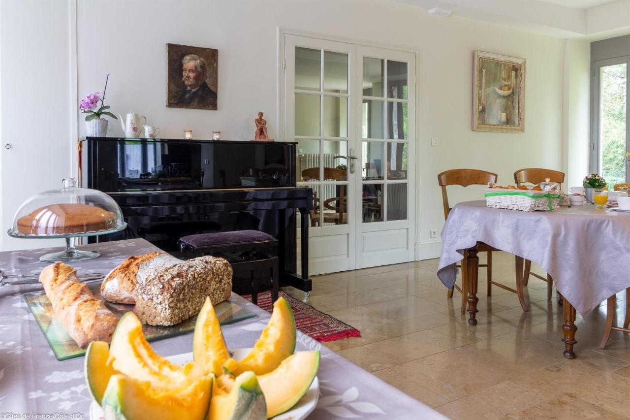 Chez Sophie Et Benoit Bed and Breakfast La Bussière-sur-Ouche Exteriör bild
